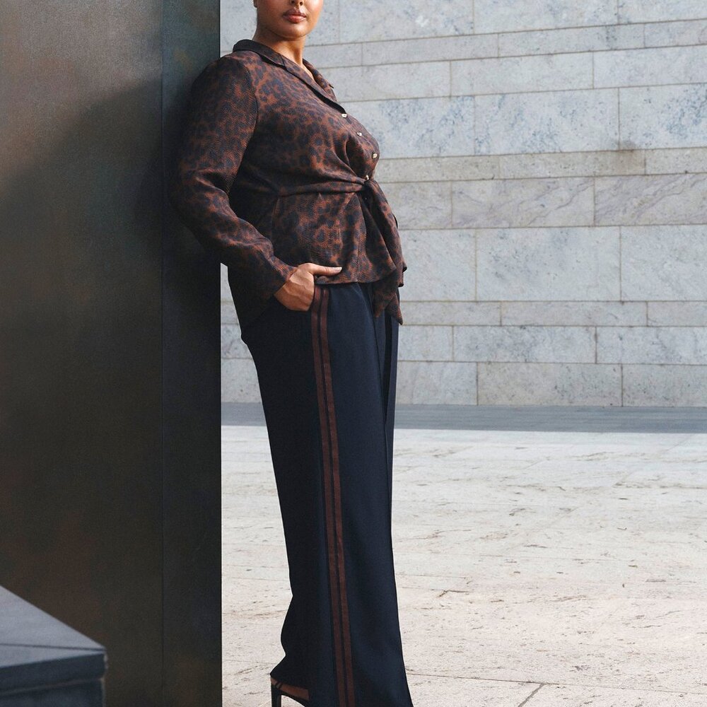 NWT Estelle Jesse Navy Wide Leg Pants Brown Side Stripe Drawstring 16W - Picture 5 of 9